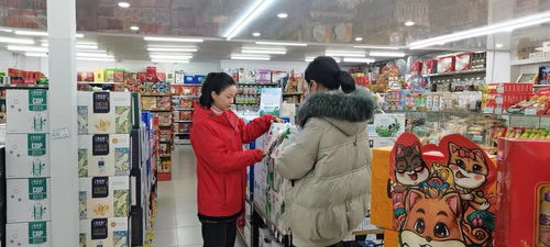 寶應(yīng)南園社區(qū)開(kāi)展超市食品安全專項(xiàng)檢查活動(dòng)